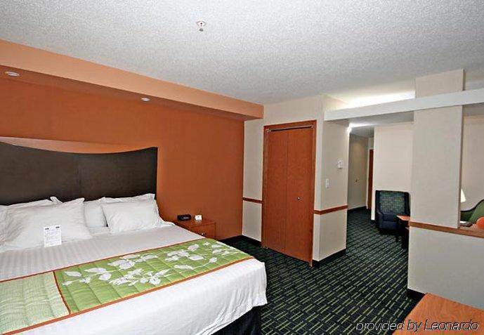 Fairfield Inn & Suites Wytheville Exterior photo